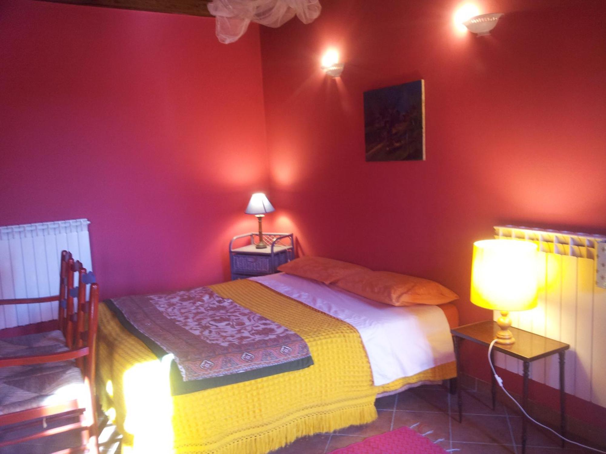 B&B Il Pioppo E La Fonte Castello d'Agogna Zimmer foto